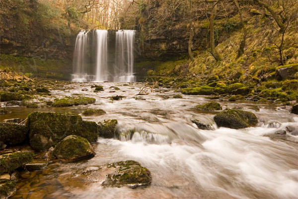Sgwd yr Eira Waterfalls 2